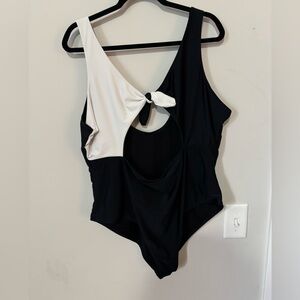 Chic Black and White Swimsuit with Bow